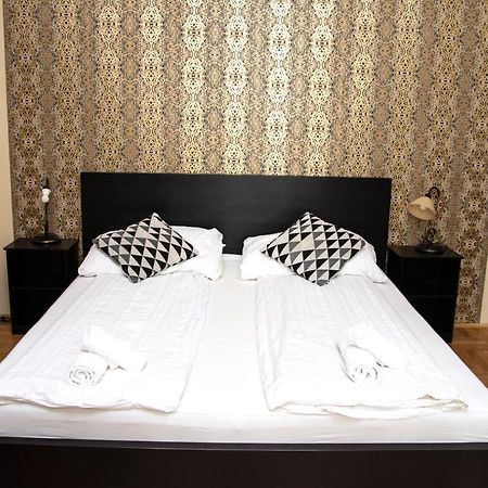 Andrassy Room Budapest Ngoại thất bức ảnh